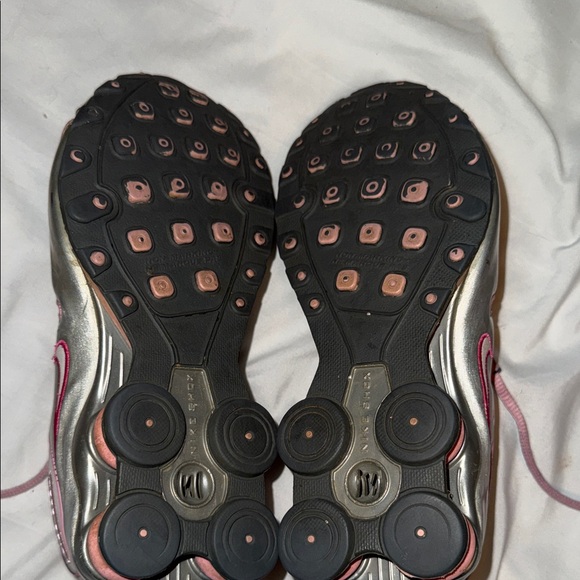 Nike Shox Women's Pink and Silver Athletic Shoes - Picture 9 of 12